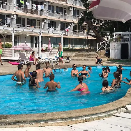 Summer Camp Zarya 3*